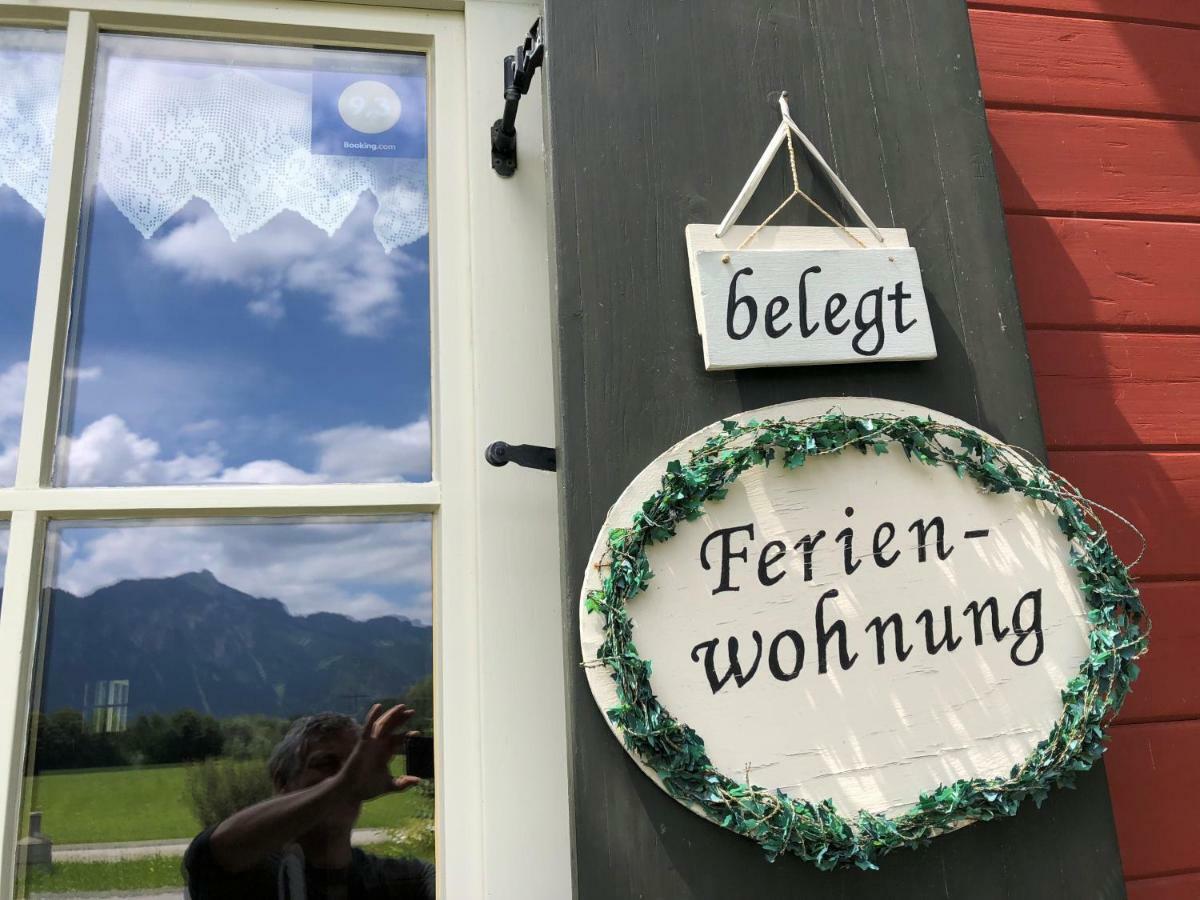Ferienwohnung Romantik Im Roten Haus フュッセン エクステリア 写真